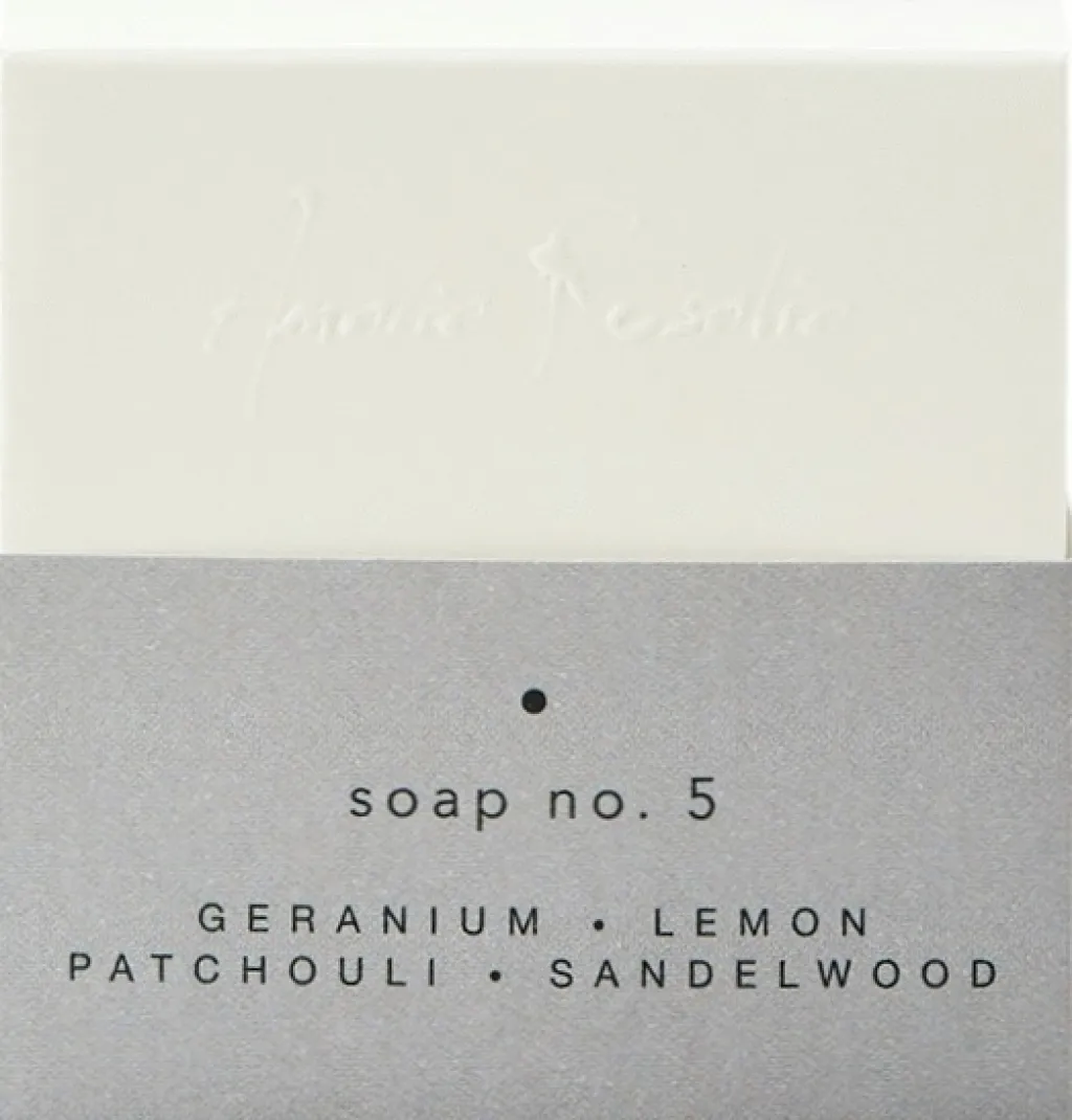 New Ground Soap No. 5 100 g, Geranium/Lemon/Patchouli/Sandelwood Kropspleje