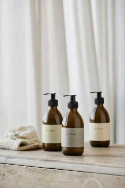 Amalie Rosalie Kropspleje > Nature Lotion 300 ml, Natural