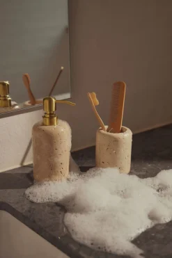 Outlet Foam Tandbørstekrus, Creme Badeværelse