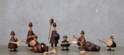 Andersen Furniture Stue|Træfigurer Og Figurer ><noscript><img width=