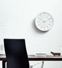 Hot Arne Jacobsen Bankers Vægur , Hvid