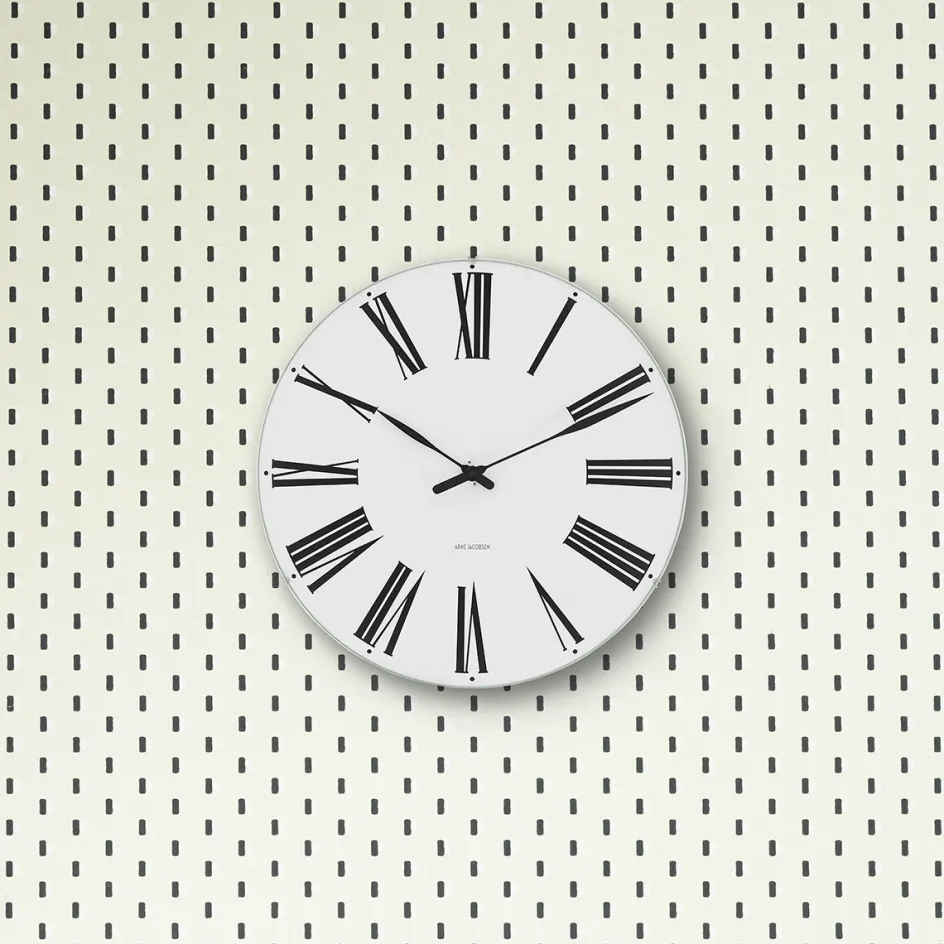 Arne Jacobsen Roman Vægur , Hvid/Sort