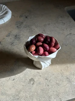 Atelier Marée Stue|Pynteskåle Og Fade > Tidevandspiedestalskål Ø11 cm, Hvid