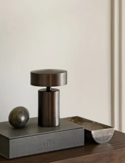 Audo Copenhagen Lamper Til Soveværelset|Bordlamper > Column Trådløs Bordlampe H17,5 cm,