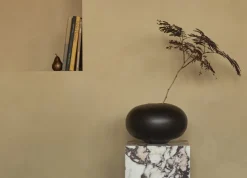 Hot Audo Copenhagen Surround Vase H17.5 cm, Mangotræ