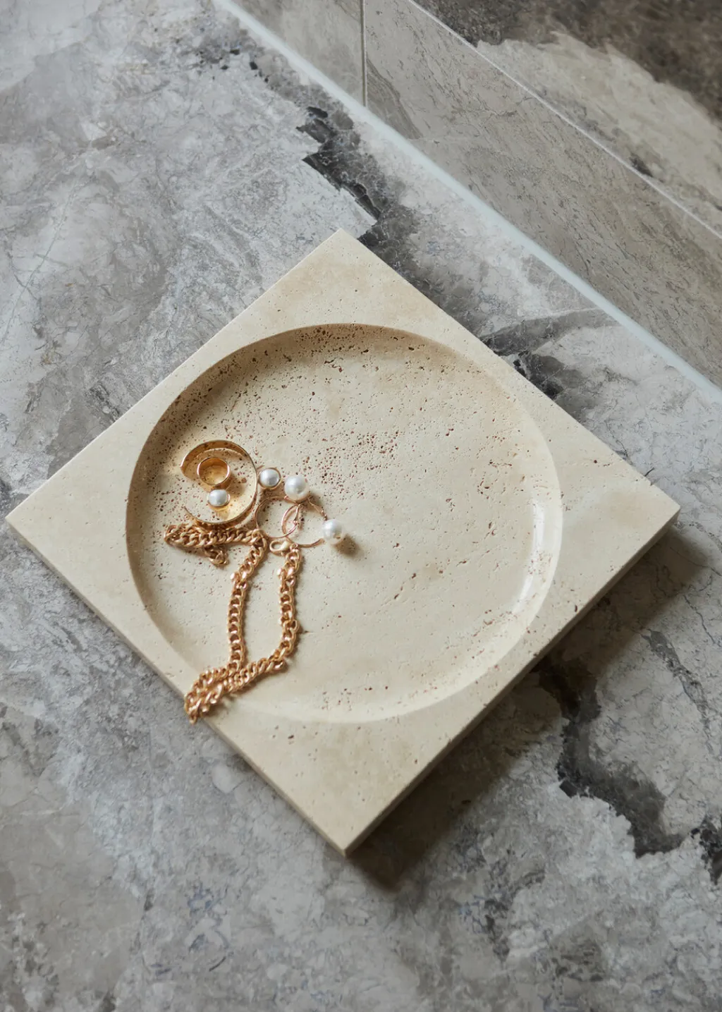 Clearance REGINA Fad 30x30 cm, Travertine Stue