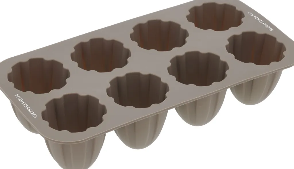 Blomsterbergs Bageforme > Flødebolleform Kuppel 8 stk, Latte