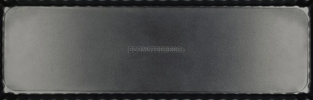Blomsterbergs Spisestue|Fade > Rektangulær Tærteform 30x11 cm, Mørkegrå