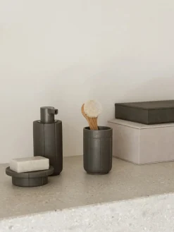 Best Blomus KUA Sæbedispenser 300 ml, Magnet