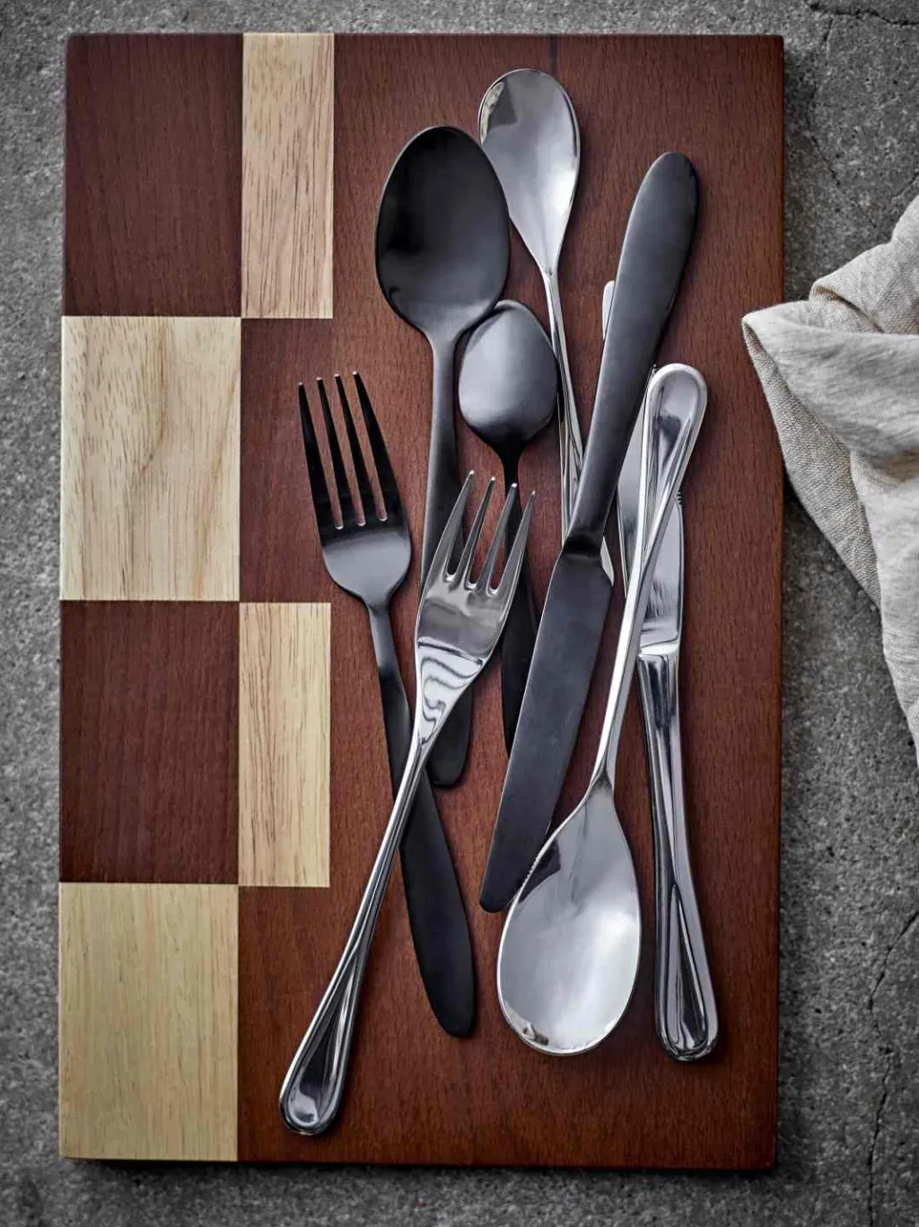 Discount Bloomingville Seldon Skærebræt 22x34 cm, Gummitræ Skærebrætter Og Serveringsbrætter