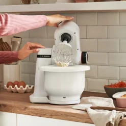 Online Bosch Serie 2 Køkkenmaskine 700W inkl. 3 stk Tilbehør, Hvid