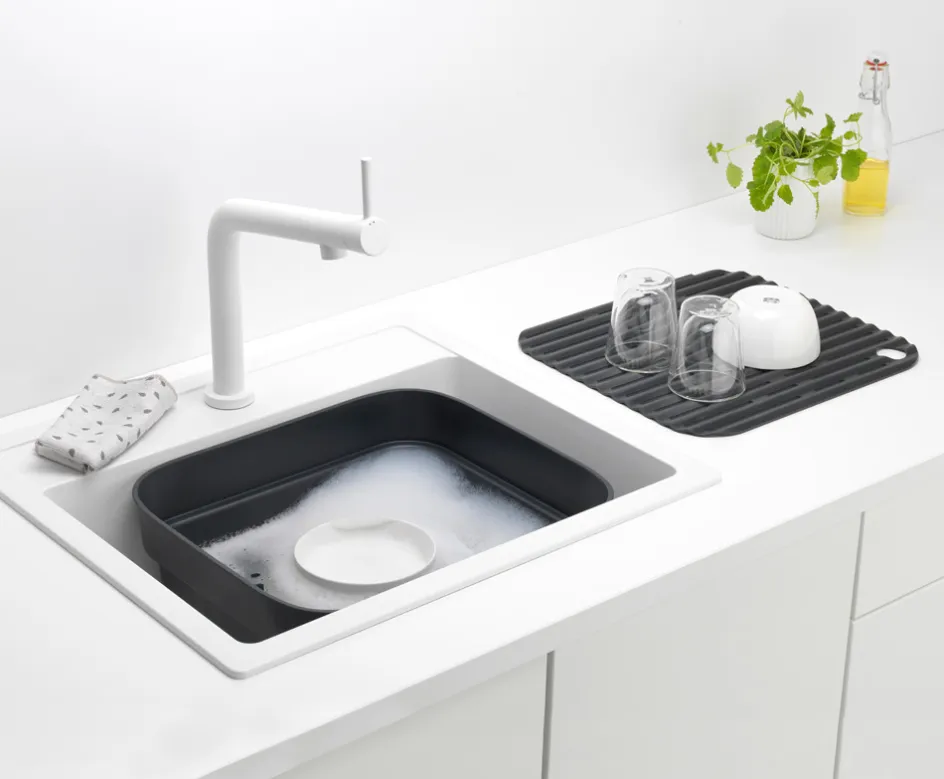 Clearance Brabantia Sink-Side Opvaskebalje m. Rist 37,4 cm, Mørkegrå
