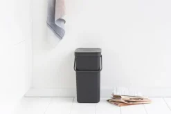 Brabantia Affaldsspande Og Tilbehør|Affaldsspande > Sort & Go Affaldsspand m. Låg 1,