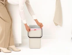 Brabantia Affaldsspande Og Tilbehør|Affaldsspande > Sort & Go Affaldsspand m. Låg ,