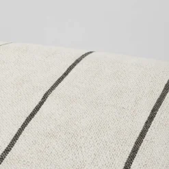 Best Broste Copenhagen Sigrid Pudebetræk 50x50 cm, Light Beige/Black