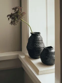 Clearance Alma Vase H, Sort Stue|Vaser