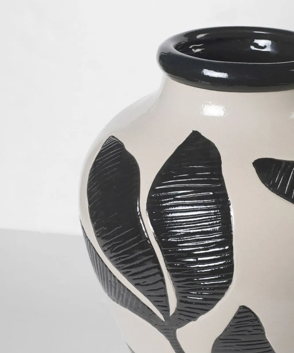 Broste Copenhagen Stue|Vaser > Herbert Vase H, Sort