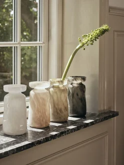 Broste Copenhagen Solai Vase H19,5 cm, Hvid