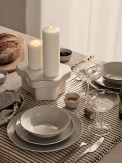 Discount Broste Copenhagen Sonja Piedestal H, Off White