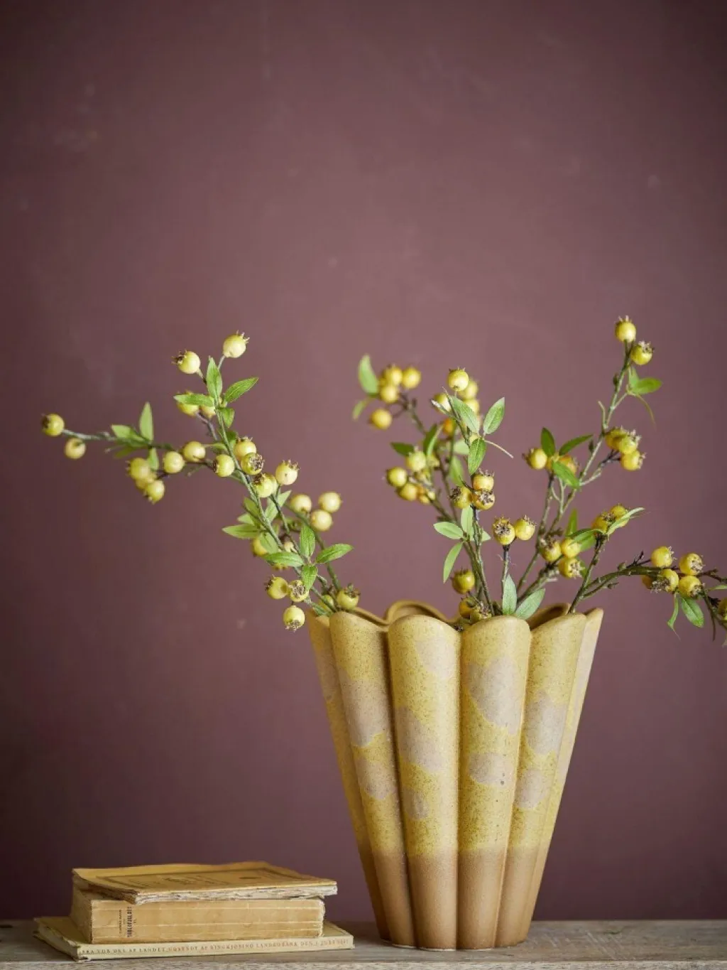 Outlet Penn Vase H29 cm, Gul Stue|Vaser