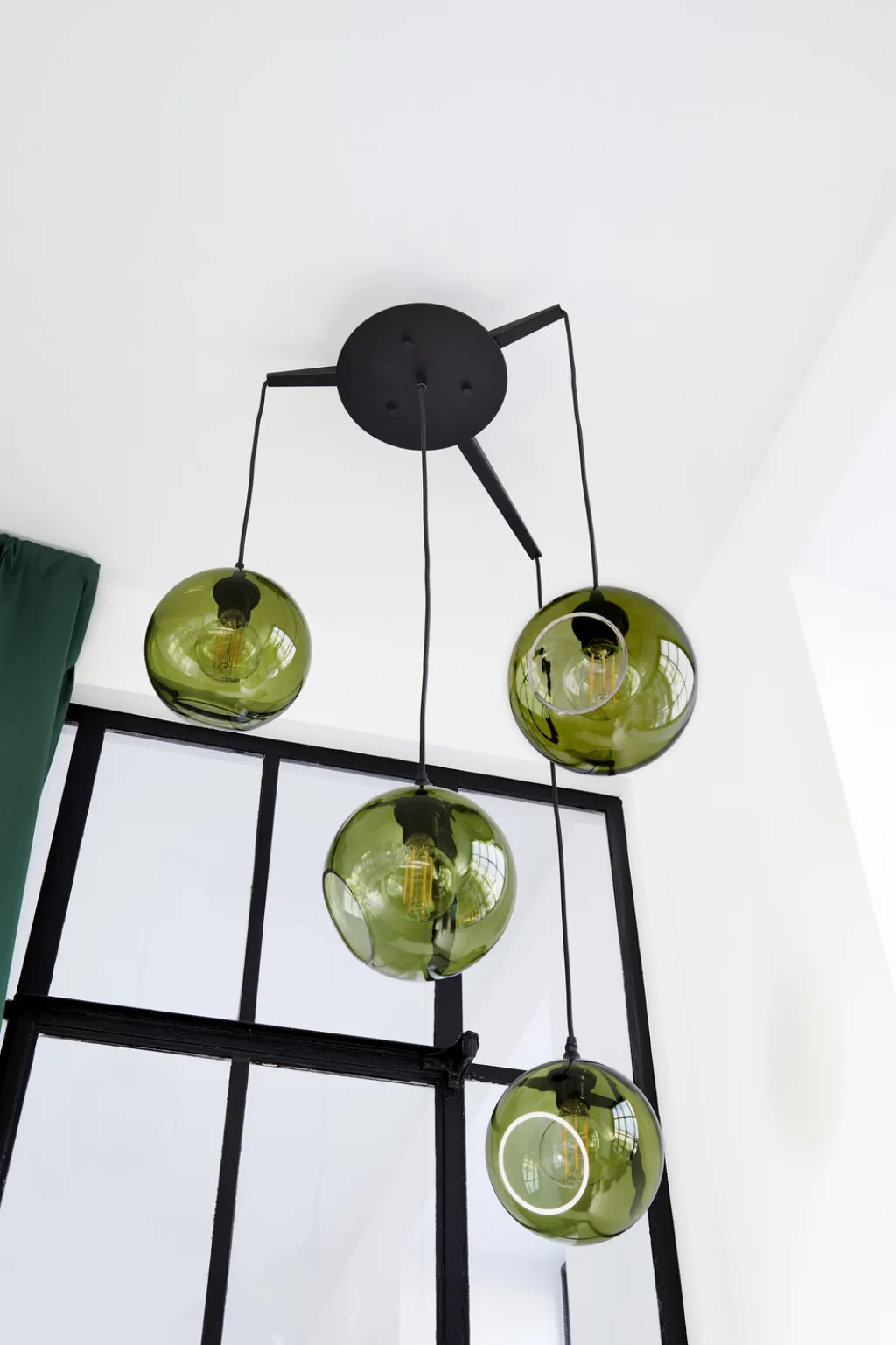 Design By Us Fatninger Og Ophænge > Flash Your Lamps Base Ophængssystem Ø25 cm,