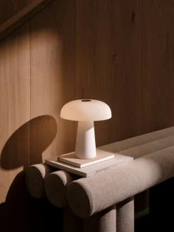 DFTP Bordlamper|Trådløse Lamper ><noscript><img data-lazyloaded=