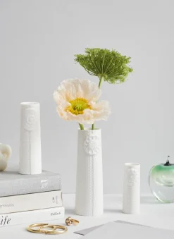 Best Dottir Nordic Design Pipanella Flower Vase H12,5 cm, Hvid