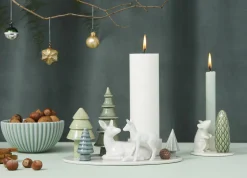 Dottir Lysestager > Nordic Design Winter Stories Lysestage H14,3 cm. Hjort & Hjortekid