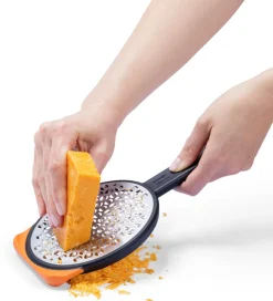 Dreamfarm Skrælleredskaber > Orgrate Rivejern Groft, Orange Plast