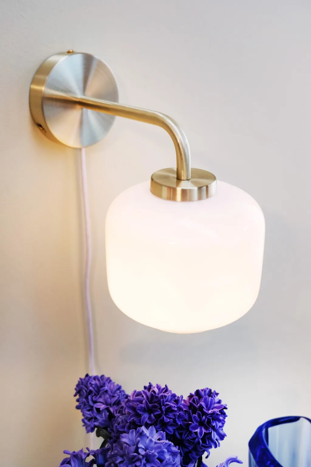 Discount Arp Væglampe 25,5 cm, Opal Hvid/Mat Messing Lamper Til Soveværelset|Lamper Til Køkkenet
