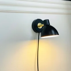 Lilje Væglampe 16 cm, Væglamper