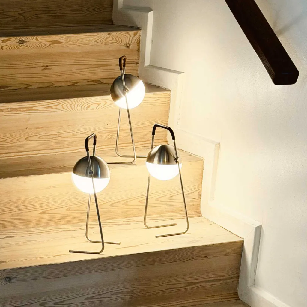 Dyberg Larsen Bordlamper|Trådløse Lamper > Mova Trådløs Bordlampe LED H31 cm,