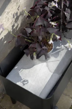 Eva Solo Uderum > Simply Grow Plantekasse 53x80x33 cm, Sort