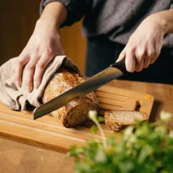 New Fiskars Essential Brødkniv 23 cm