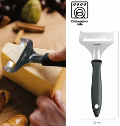 Fiskars Skæreredskaber > Essential Ostehøvl til Blød Ost 17 cm