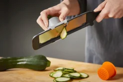 New Fiskars Functional Form Grøntsagssnitter