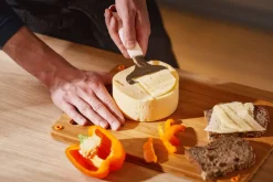 Fiskars Skæreredskaber > Functional Form Ostehøvl til blød ost