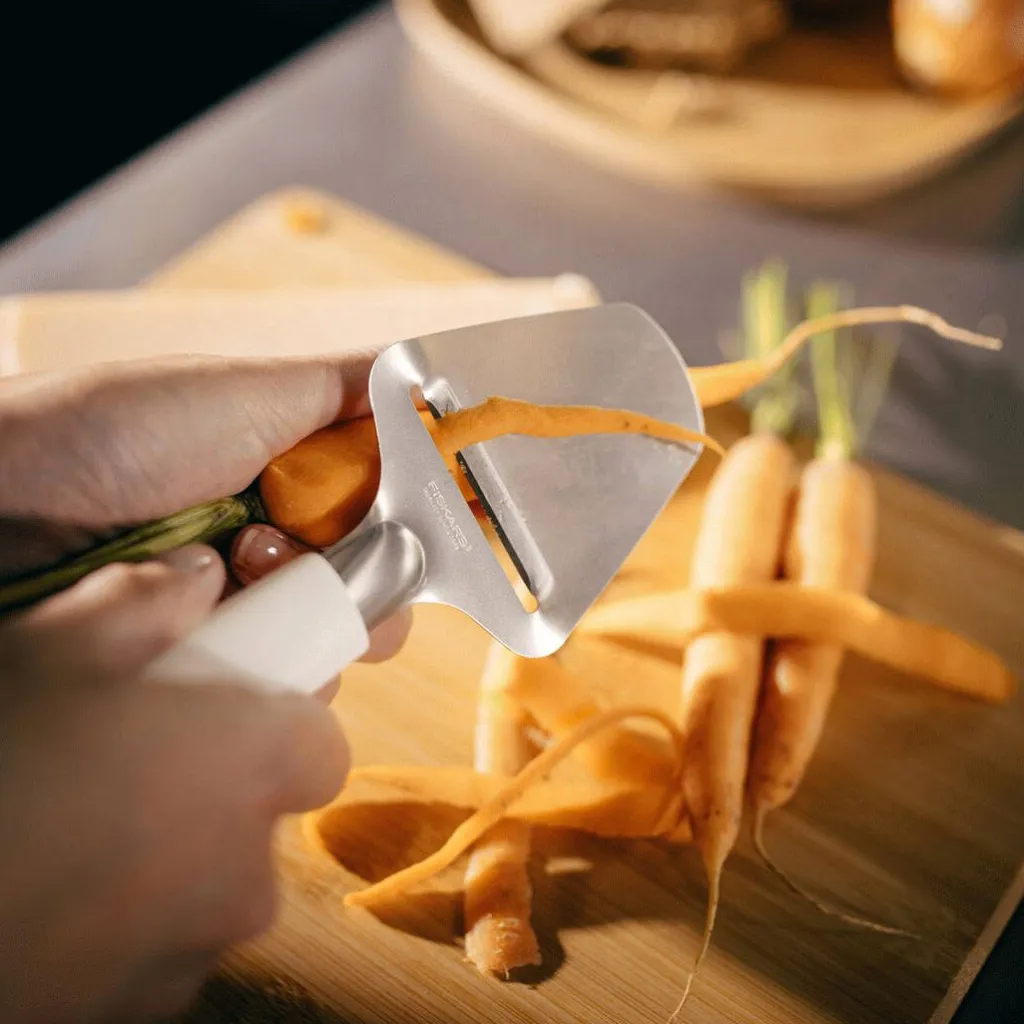 Fiskars Skæreredskaber > Functional Form Ostehøvl til hård ost