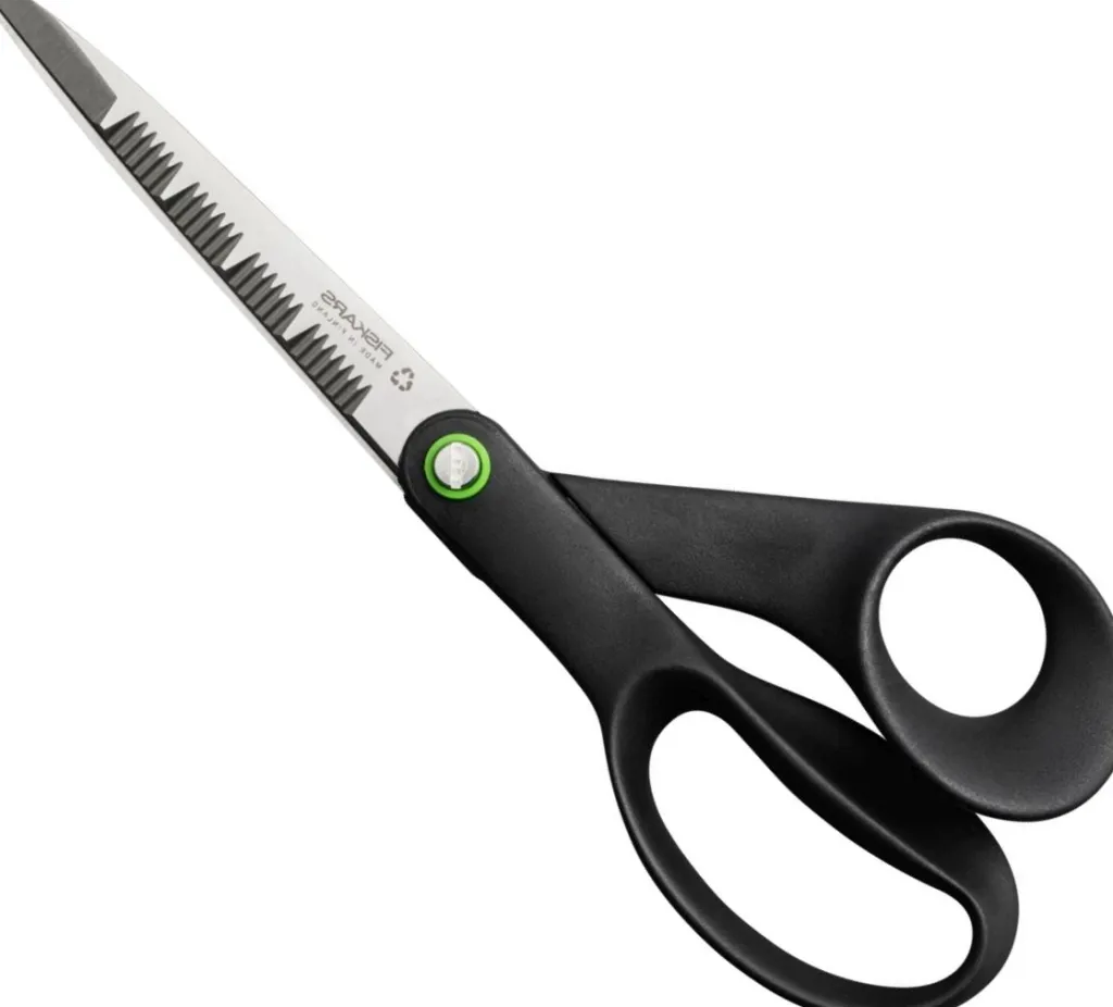 Fiskars Skæreredskaber > Functional Form ReNew Universalsaks , Sort