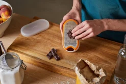 Outlet Functional Form Rivejern m. beholder Skrælleredskaber