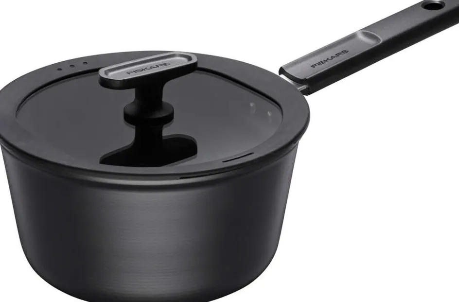 Hot Fiskars Hard Face Kasserolle m. Låg 16 cm/2,5 L