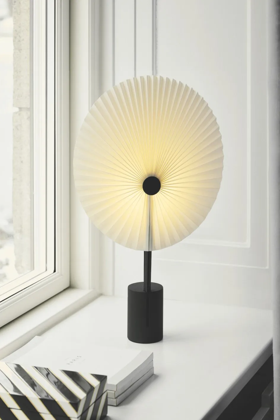 Sale GEJST Liris Trådløs Bordlampe H45 cm, Sort