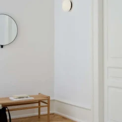 New Opa Væg- og Loftlampe, Opal Glas/Sort Væglamper|Loftlamper