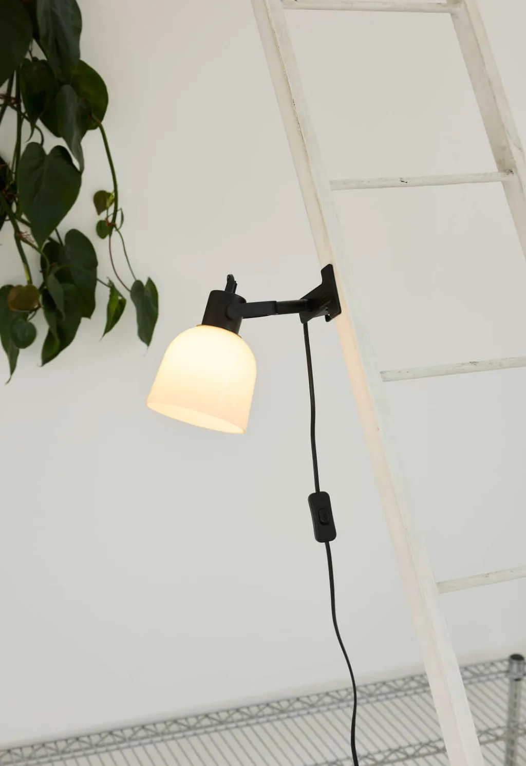 Online Glow Clipslampe H22 cm, Sort/Opal Lamper Til Kontoret|Lamper Til Soveværelset
