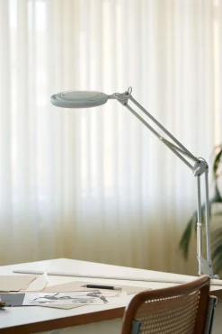Discount Halo Design Magni Clipslampe LED H50 cm, Hvid