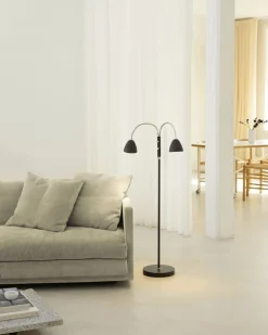 Clearance Room Gulvlampe m. 2 spot H140 cm, Sort Gulvlamper