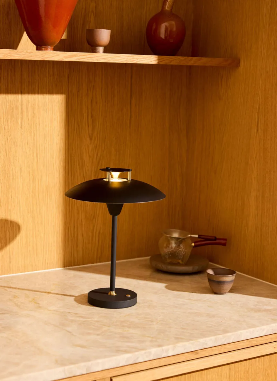 New Halo Design Stepp 1-2-3 Trådløs Bordlampe LED H, Sort
