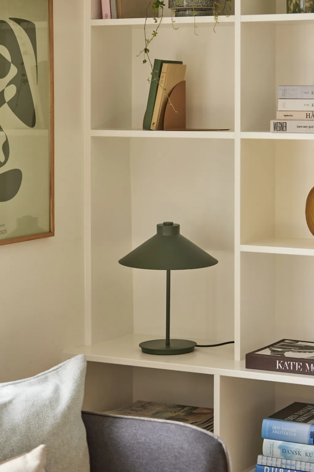 Shape Bordlampe H38 cm, Grøn Lamper Til Kontoret|Lamper Til Soveværelset