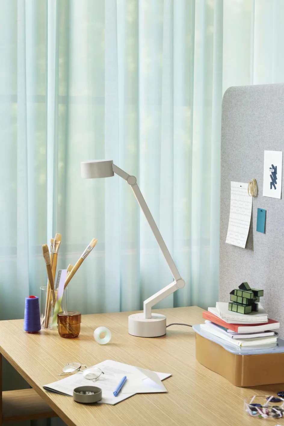 Hübsch Verve Bordlampe H59 cm, Lysegrå