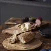 Holm Skærebrætter Og Serveringsbrætter|Spisestue > Sildeben Serveringsbræt Ø30,5 cm, Akacietræ